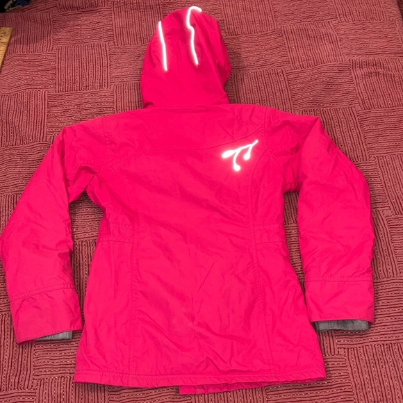 MEC girls pink fleece lined rainjacket with hood size 10 years - Picture 10 of 13